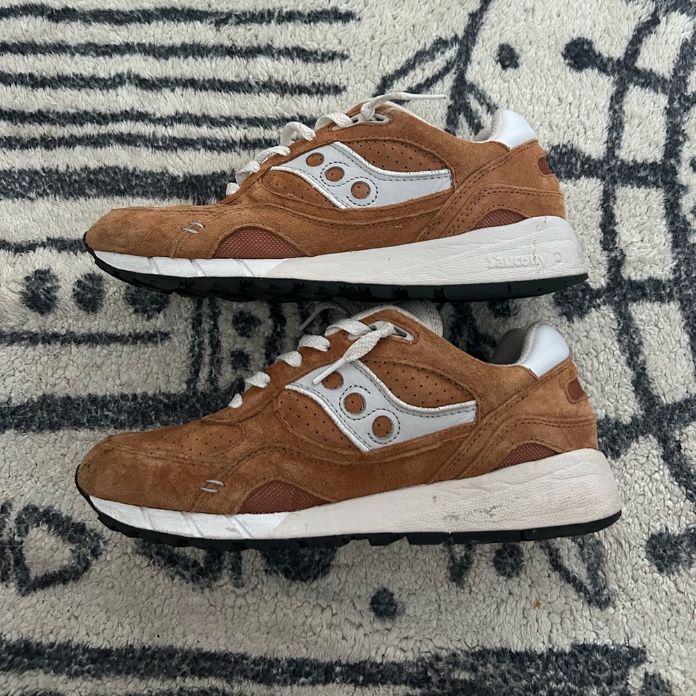 Saude saucony shoes